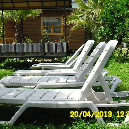 Otel Cesur Pansiyon 3*